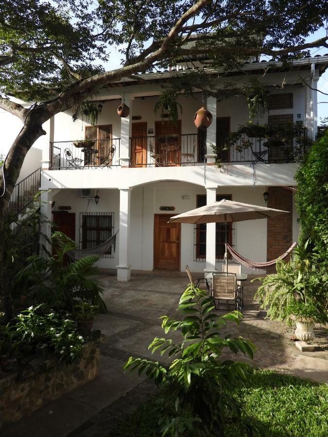 גרסיאס Jardin Cafe Hotel & Restaurant מראה חיצוני תמונה